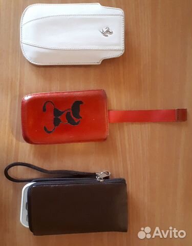 Чехлы на телефон