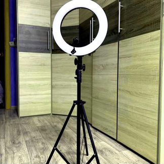 Светодиодная кольцевая лампа 26см