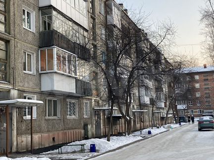 2-к. квартира, 44 м², 5/5 эт.