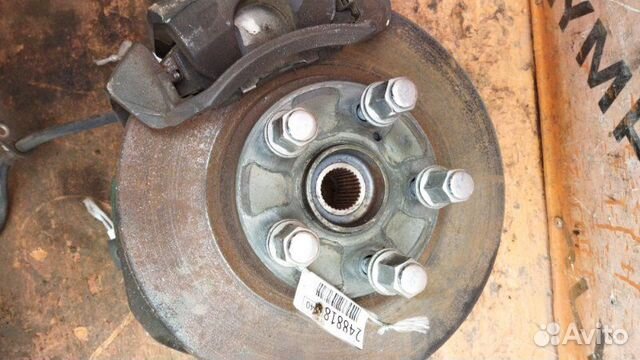 Ступица передняя правая Toyota Kluger MCU20 1MZ-FE