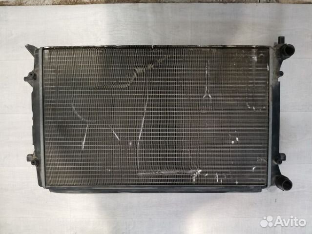 Радиатор охлаждения Volkswagen Golf 6 5K1