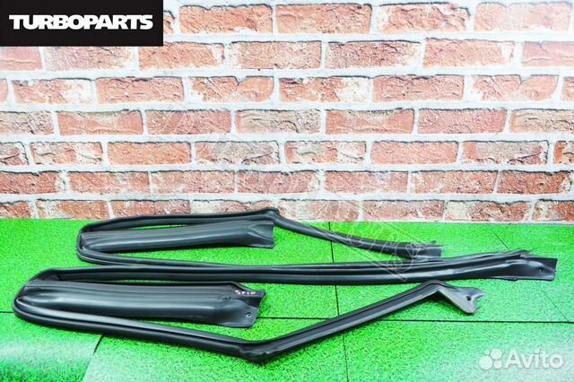 Уплотнители дверных проемов Subaru Forester SF5