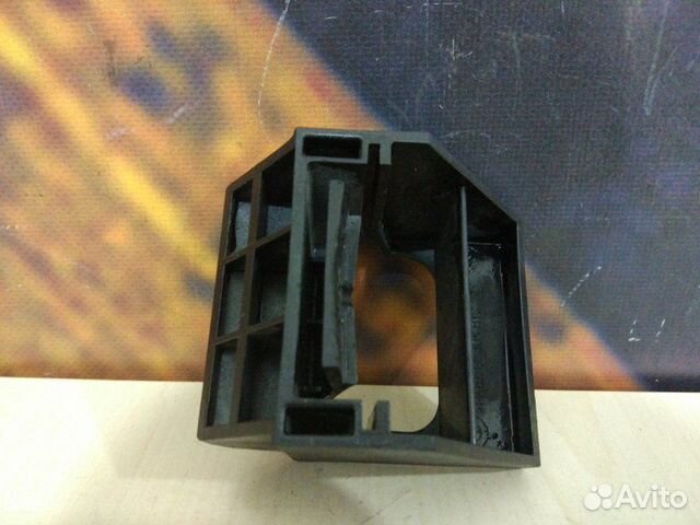 Крепление радиатора Bmw 525I E60 M54 2004