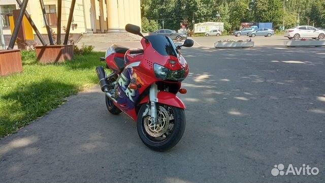 Honda cbr919rr fireblade