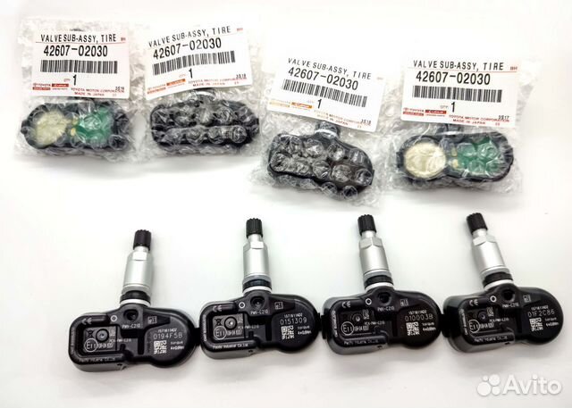 Новый ориг датчик шин Тойота Лексус 42607-02030