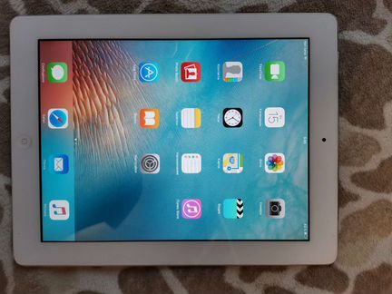 iPad 2 32 Гб с sim