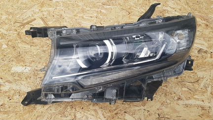 Фара левая led Toyota Land Cruiser Prado 150 рест