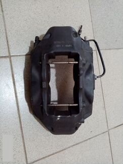 Суппорт тормозной передний правый Vw Touareg 7P