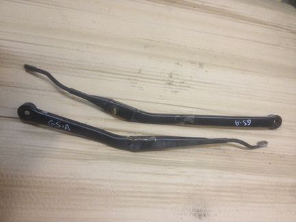 Lexus GS 300 350 450 поводок
