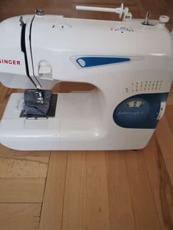 Швейная машина Singer Venus 117