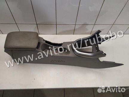 Центральная консоль 7589RX Peugeot 308