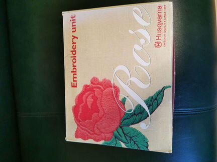 Швейная машинка husqvarna rose m600+набор с насадк