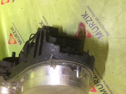 Фара левая Mercedes E-Class W211 646.821 2.2 CDI