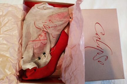 Туфли женские замшевые на шпильке 36 Calipso