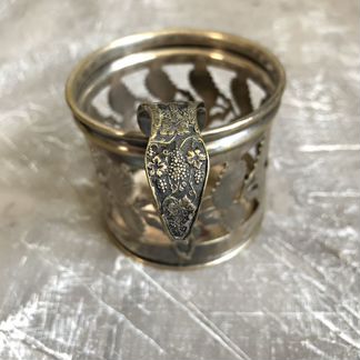Антикварный подстаканник. 