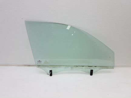 Стекло Hyundai Tucson (JM) 2004-2010