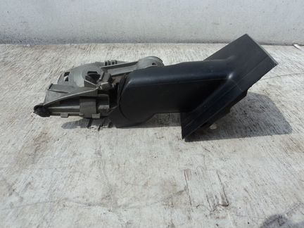 Кронштейн правого зеркала Volkswagen Polo 4