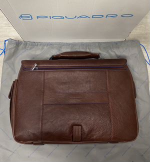 Большой кожаный деловой портфель Piquadro
