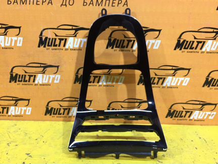 Накладка консоли Mercedes E-Classe W213