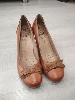Туфли Caprice новые 36-36,5