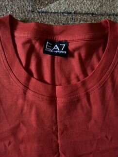 Футболка EA7