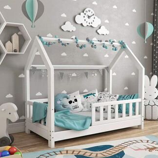 Кровать-домик