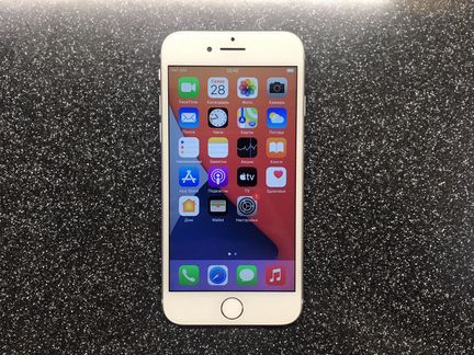 Телефон iPhone 8 64GB Silver