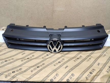 Решетка Volkswagen Polo HB радиатора новая оригина