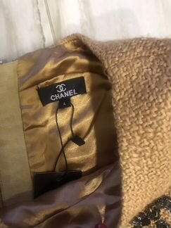 Шикарное платье Chanel