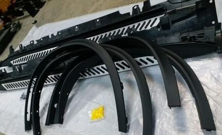 Расширители арок BMW X5 F15 стиль M Sport R20-R22