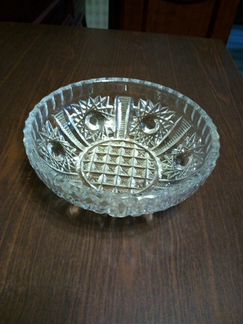 Хрустальная ваза