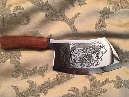 Топорик с гравировкой