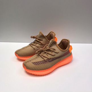 Кроссовки Adidas Yeezy boost Адидас бежевые