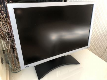 Монитор Benq FP241WZ