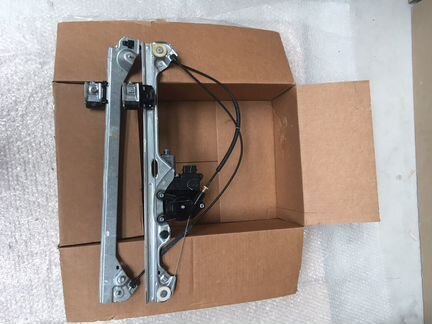 Стеклоподьемник передний, правый Тахо / Эскалейд