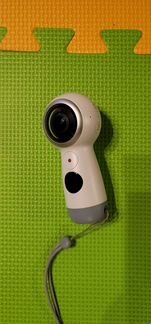 Камера Samsung gear 360