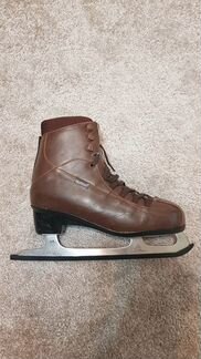 Коньки/ 39 размер/ новые