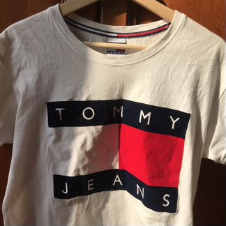 Футболка tommy jeans