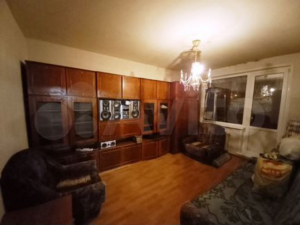 2-к квартира, 52 м², 1/12 эт.