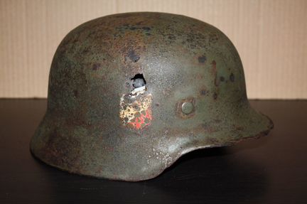 Стальной шлем немецкого пехотинца образца 1935 год