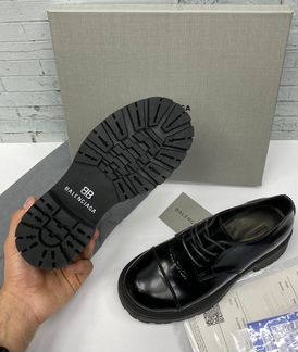 Кожаные туфли Balenciaga
