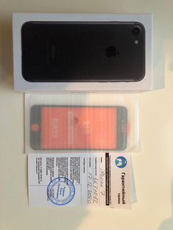 Телефон iPhone 7