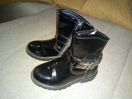 Продам осенние полусапожки для девочки