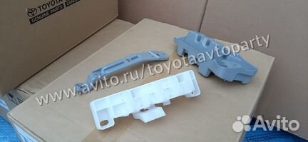 Кронштейн фары Toyota Land Cruiser 200 16-21