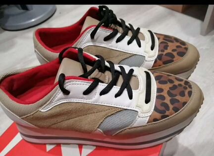 Кроссовки Zara 39