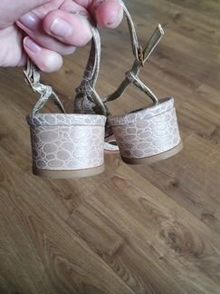 Сандалии кожаные итальянские 41р