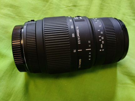 Sigma AF 70-300mm f/4-5.6 DG macro Canon EF