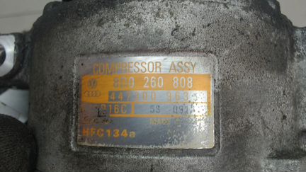 Компрессор кондиционера Audi A4 (B5), 1998