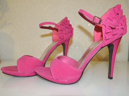 Босоножки 36.5размер