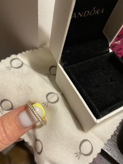 Продам кольцо Pandora золотое